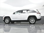 2023 Grand Cherokee Thumbnail 28