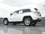 2023 Grand Cherokee Thumbnail 29