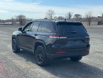 2024 Grand Cherokee Thumbnail 3