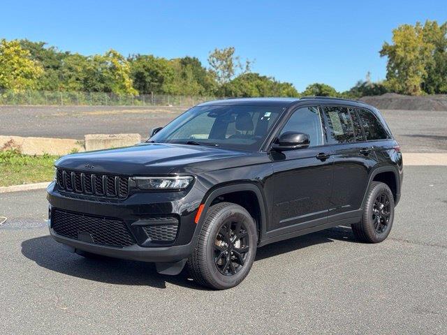 2024 Jeep Cherokee - $24,980
