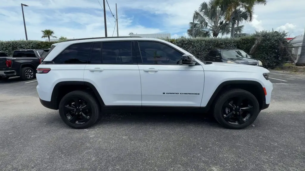 2024 Jeep Grand Cherokee Altitude X