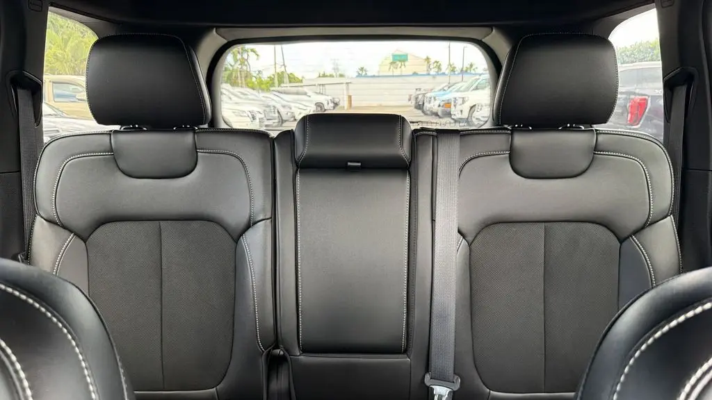 2024 Jeep Grand Cherokee Altitude X