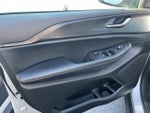 2024 Grand Cherokee Thumbnail 8
