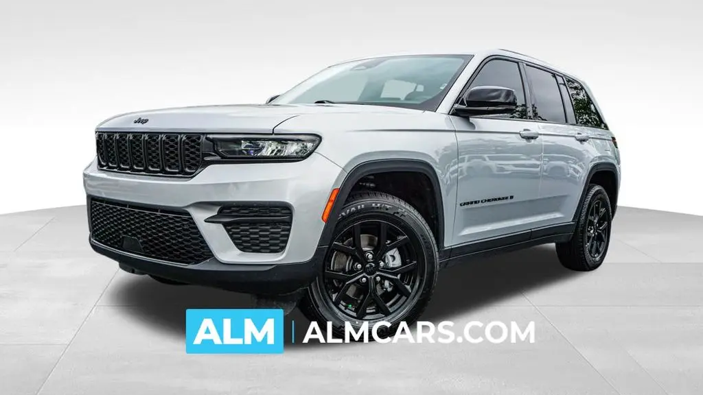 Preowned 2025 Jeep Grand Cherokee Altitude for Sale