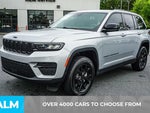 2025 Grand Cherokee Thumbnail 3