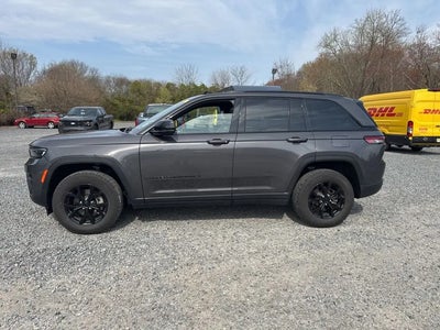 2025 Jeep Grand Cherokee 4X4 Laredo 4DR SUV