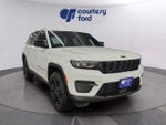 2025 Grand Cherokee Thumbnail 1