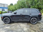 2025 Grand Cherokee Thumbnail 6