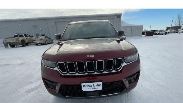 2026 Jeep Grand Cherokee Laredo
