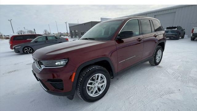 2026 Jeep Grand Cherokee Laredo