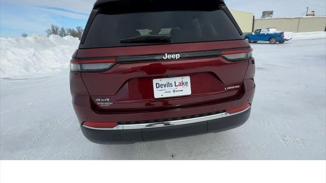 2026 Jeep Grand Cherokee Laredo