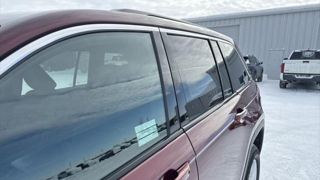 2026 Jeep Grand Cherokee Laredo