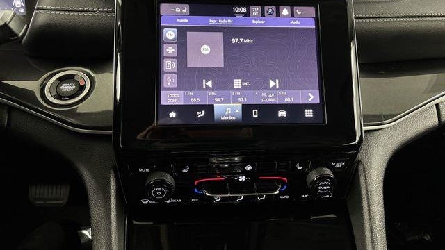 2022 Jeep Grand Cherokee Laredo