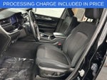2022 Grand Cherokee Thumbnail 3