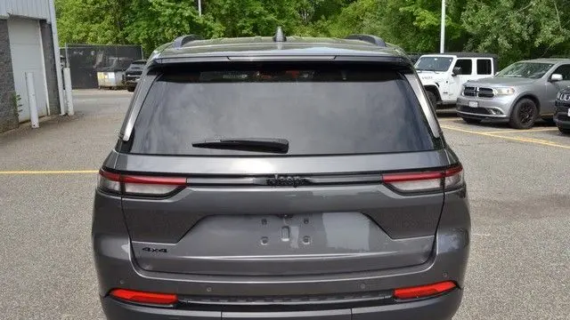 2023 Jeep Grand Cherokee Altitude X