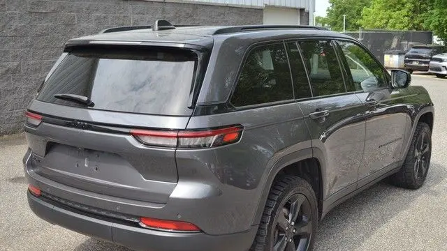 2023 Jeep Grand Cherokee Altitude X