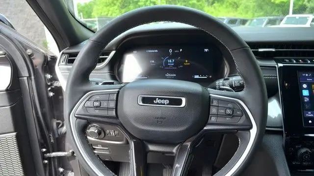 2023 Jeep Grand Cherokee Altitude X