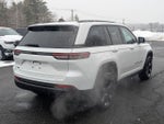 2023 Grand Cherokee Thumbnail 5