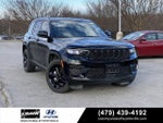 2023 Grand Cherokee Thumbnail 1