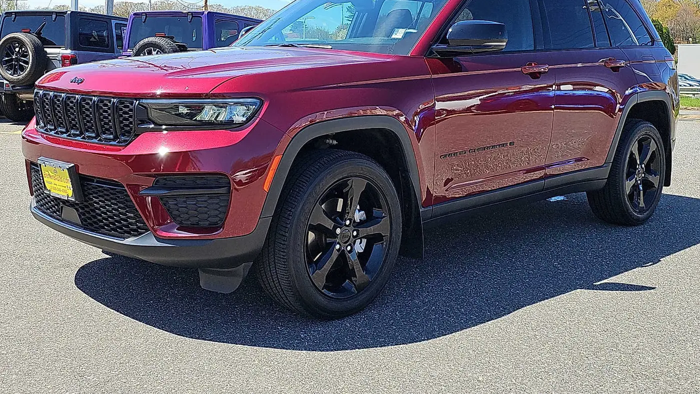 2023 Jeep Grand Cherokee Altitude
