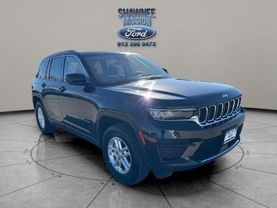 2023 Jeep Grand Cherokee 4X4 Laredo X 4DR SUV