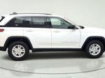 2023 Grand Cherokee Thumbnail 15