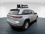 2023 Grand Cherokee Thumbnail 2