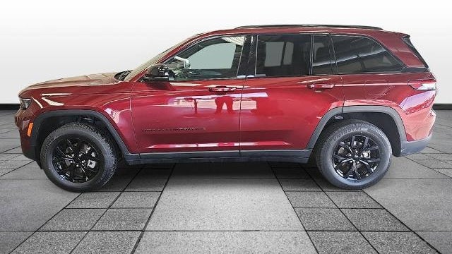 2024 Jeep Grand Cherokee Laredo