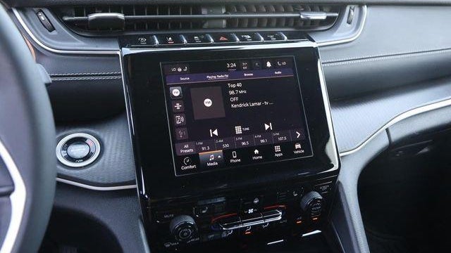 2024 Jeep Grand Cherokee Laredo