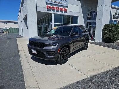 Photo of a 2024 Jeep Grand Cherokee 4X4 Laredo 4DR SUV for sale