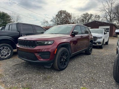 2024 Jeep Grand Cherokee 4X4 Laredo 4DR SUV