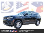 2025 Grand Cherokee Thumbnail 1