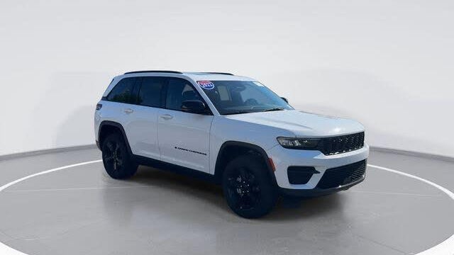 Preowned 2022 Jeep Grand Cherokee Laredo for Sale