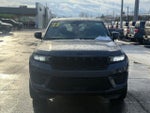 2023 Grand Cherokee Thumbnail 6