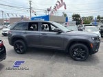 2023 Grand Cherokee Thumbnail 7