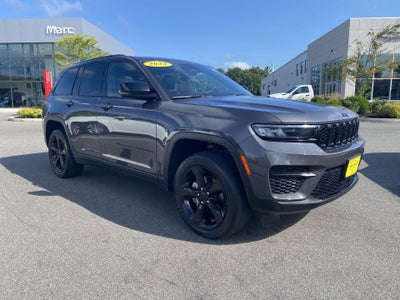 2023 Jeep Grand Cherokee 4X4 Laredo 4DR SUV