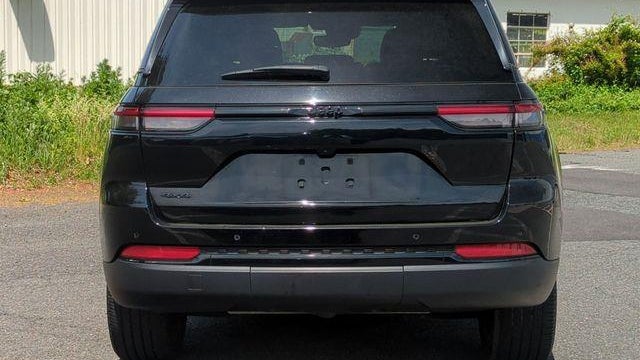 2023 Jeep Grand Cherokee Laredo X