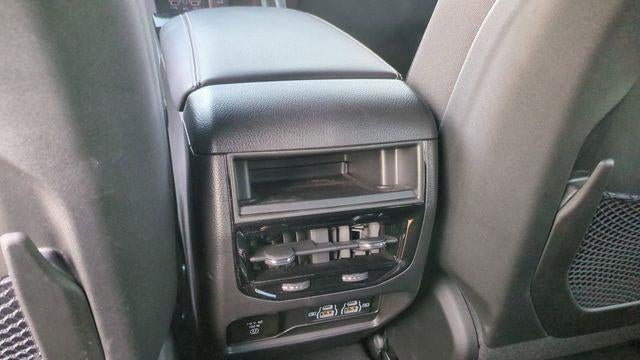 2023 Jeep Grand Cherokee Laredo X