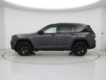 2023 Grand Cherokee Thumbnail 3