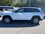 2023 Grand Cherokee Thumbnail 5