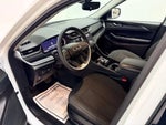 2023 Grand Cherokee Thumbnail 24