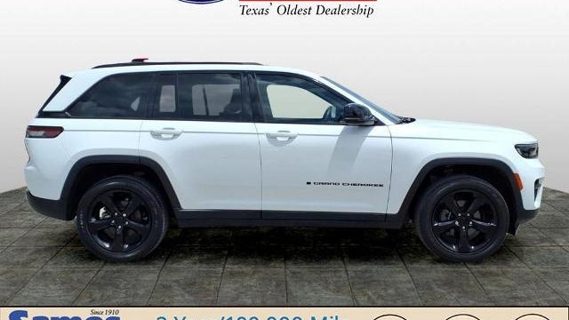 2023 Jeep Grand Cherokee Laredo X