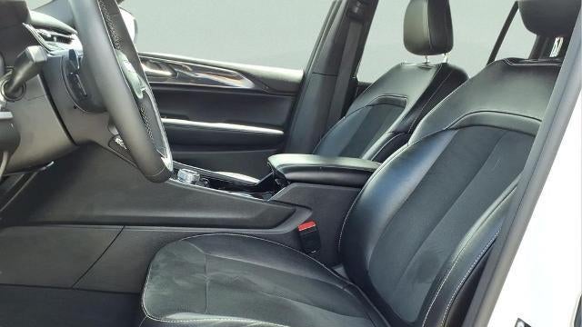 2023 Jeep Grand Cherokee Laredo X