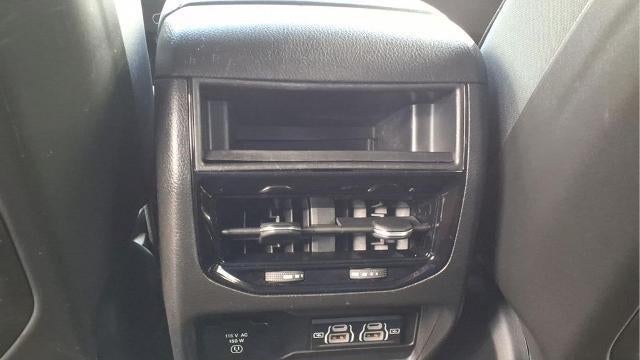 2023 Jeep Grand Cherokee Laredo X