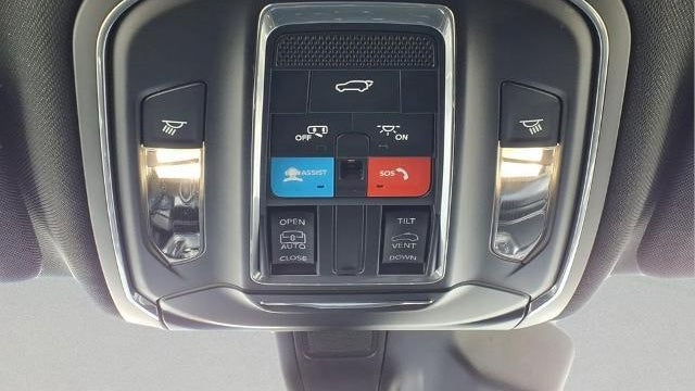 2023 Jeep Grand Cherokee Laredo X