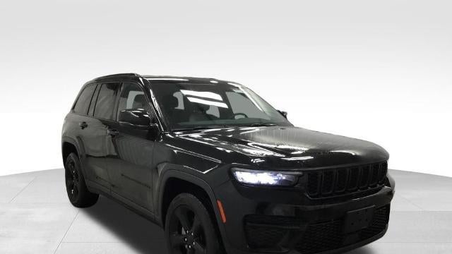 2023 Jeep Grand Cherokee Laredo X