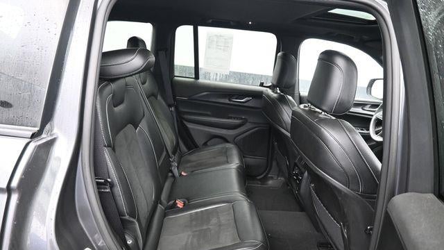 2023 Jeep Grand Cherokee Laredo X