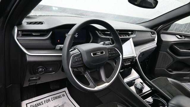 2023 Jeep Grand Cherokee Laredo X