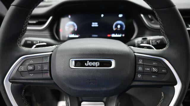 2023 Jeep Grand Cherokee Laredo X