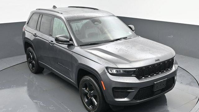 2023 Jeep Grand Cherokee Laredo X